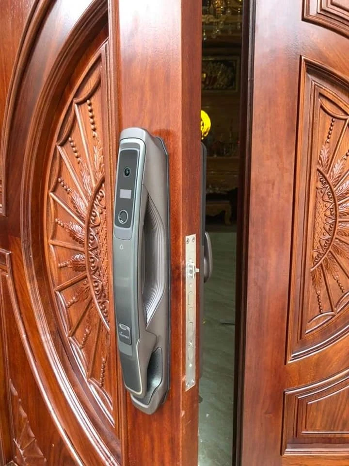 Khóa thông minh nhận diện khuôn mặt FACE ID-3D SL968 CB