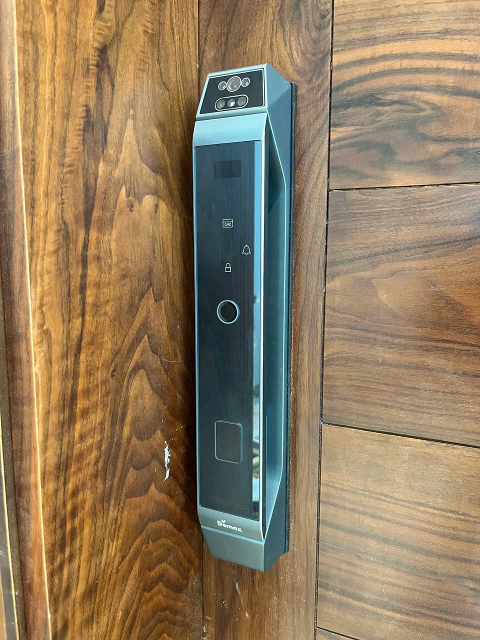 Khóa nhận diện khuôn mặt Demax FACE – ID SL968 CNC GREY